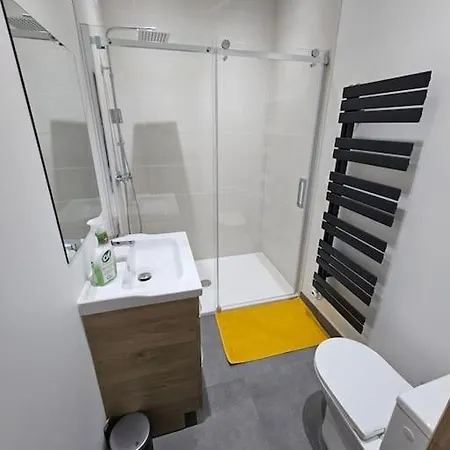 Διαμέρισμα Neuf Parking Prive Direct Rn4 Netflix *